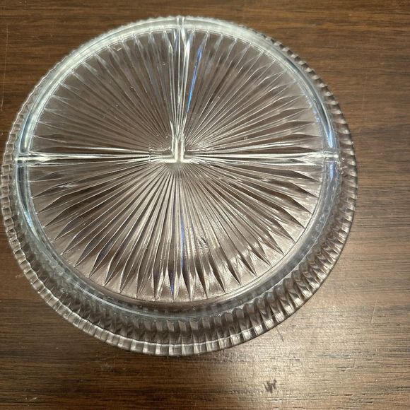 Vintage Divided Glass Crystal Candy Nut Dish Round 7.5" Heavy MCM - Picture 4 of 6